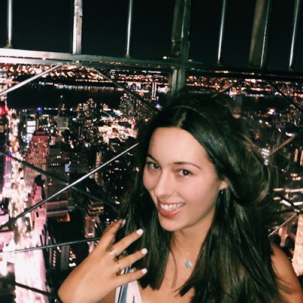 Meet your Posher, Mia